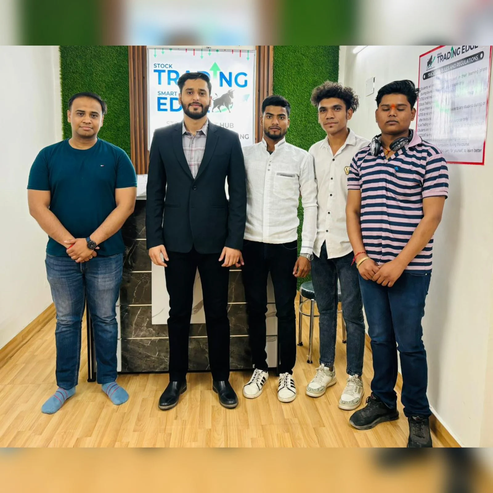 Trading Smart Edge course completion ceremony